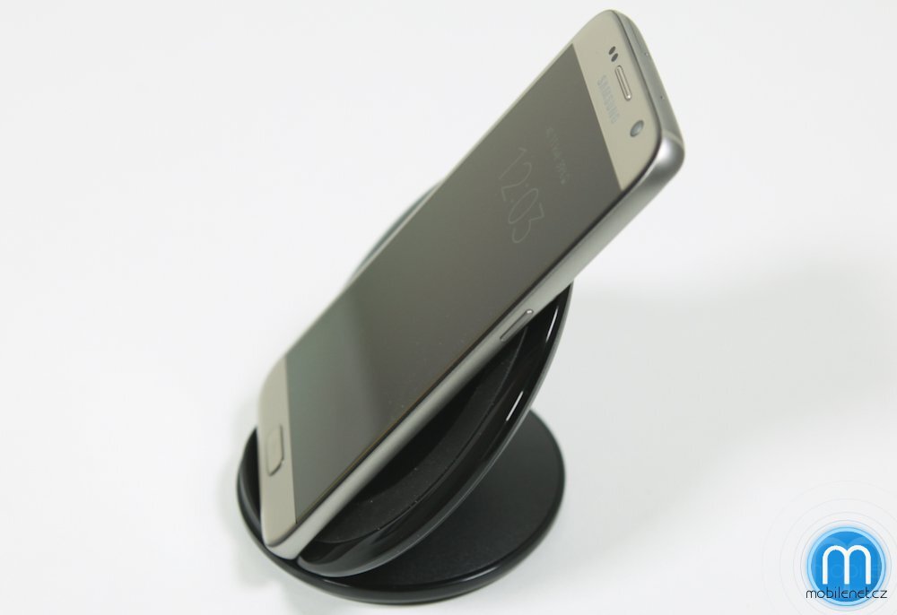 Wireless Charger Stand