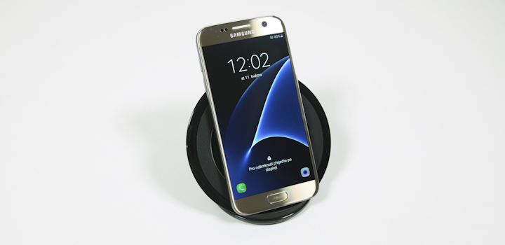 Wireless Charger Stand