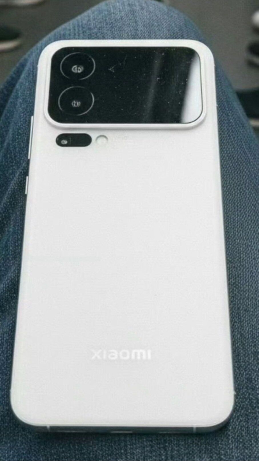 Xiaomi 16 Pro Max