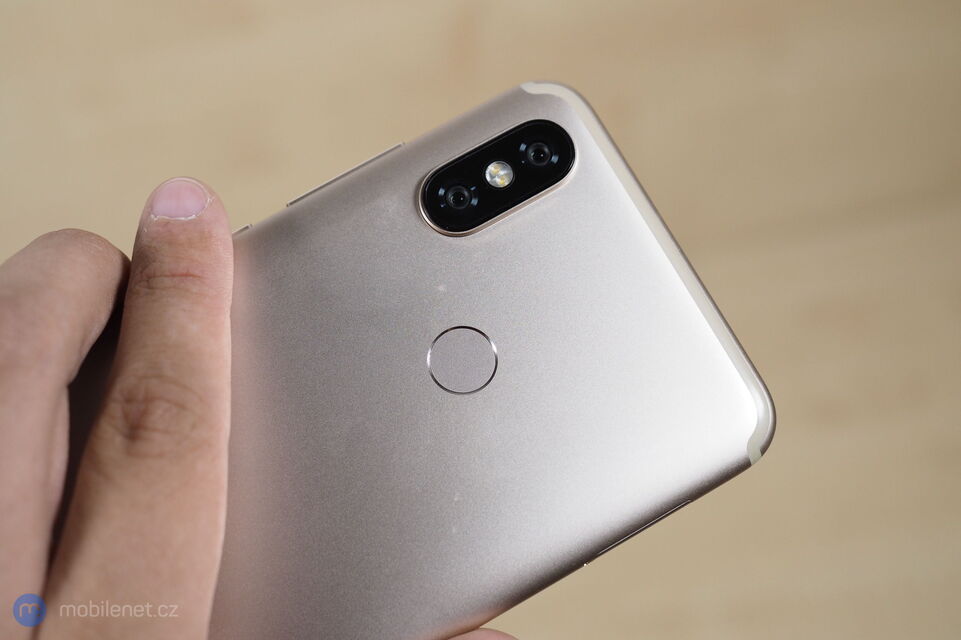 Xiaomi Mi A2