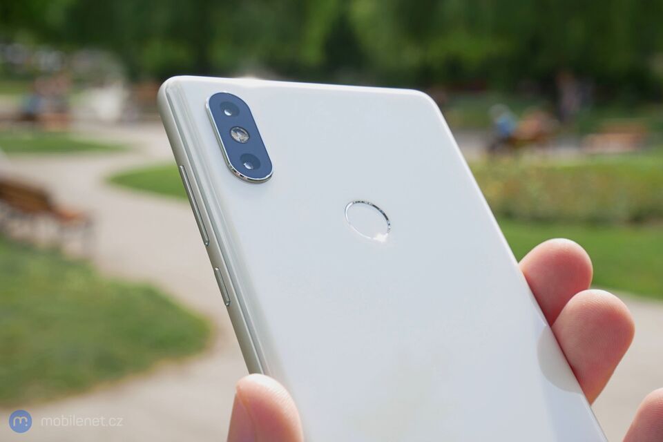 Xiaomi Mi MIX 2S
