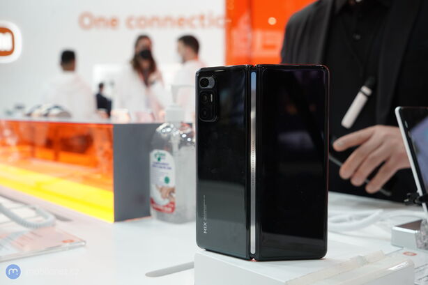 Xiaomi Mi MIX Fold