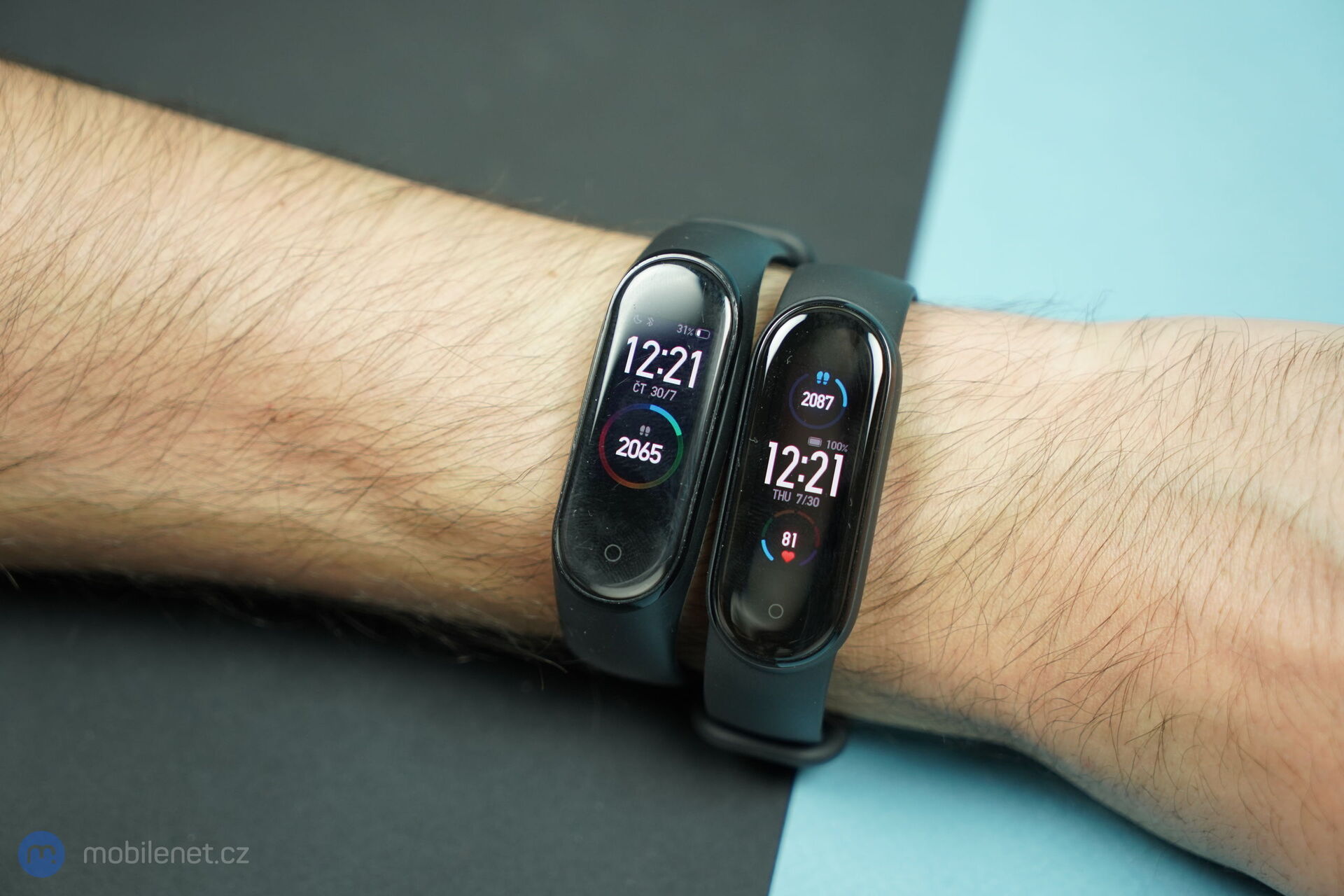 Xiaomi Mi Smart Band 5 a Mi Band 4