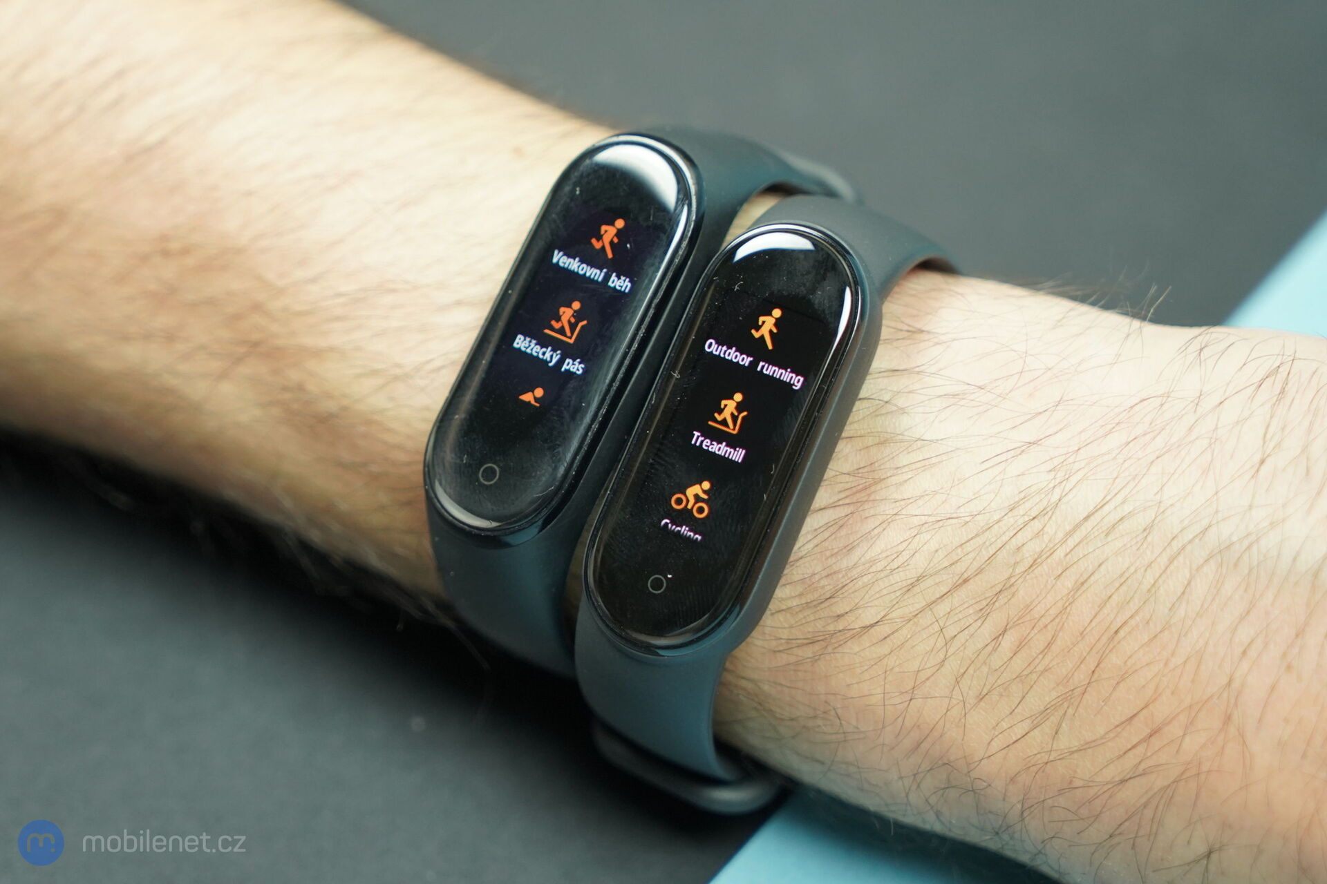 Xiaomi Mi Smart Band 5 a Mi Band 4