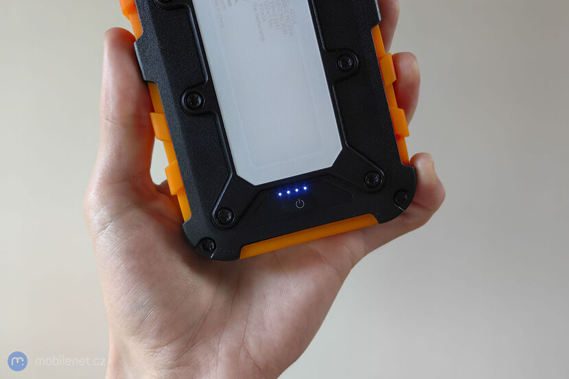 Xtorm Xtreme Solar Powerbank 10 000 mAh