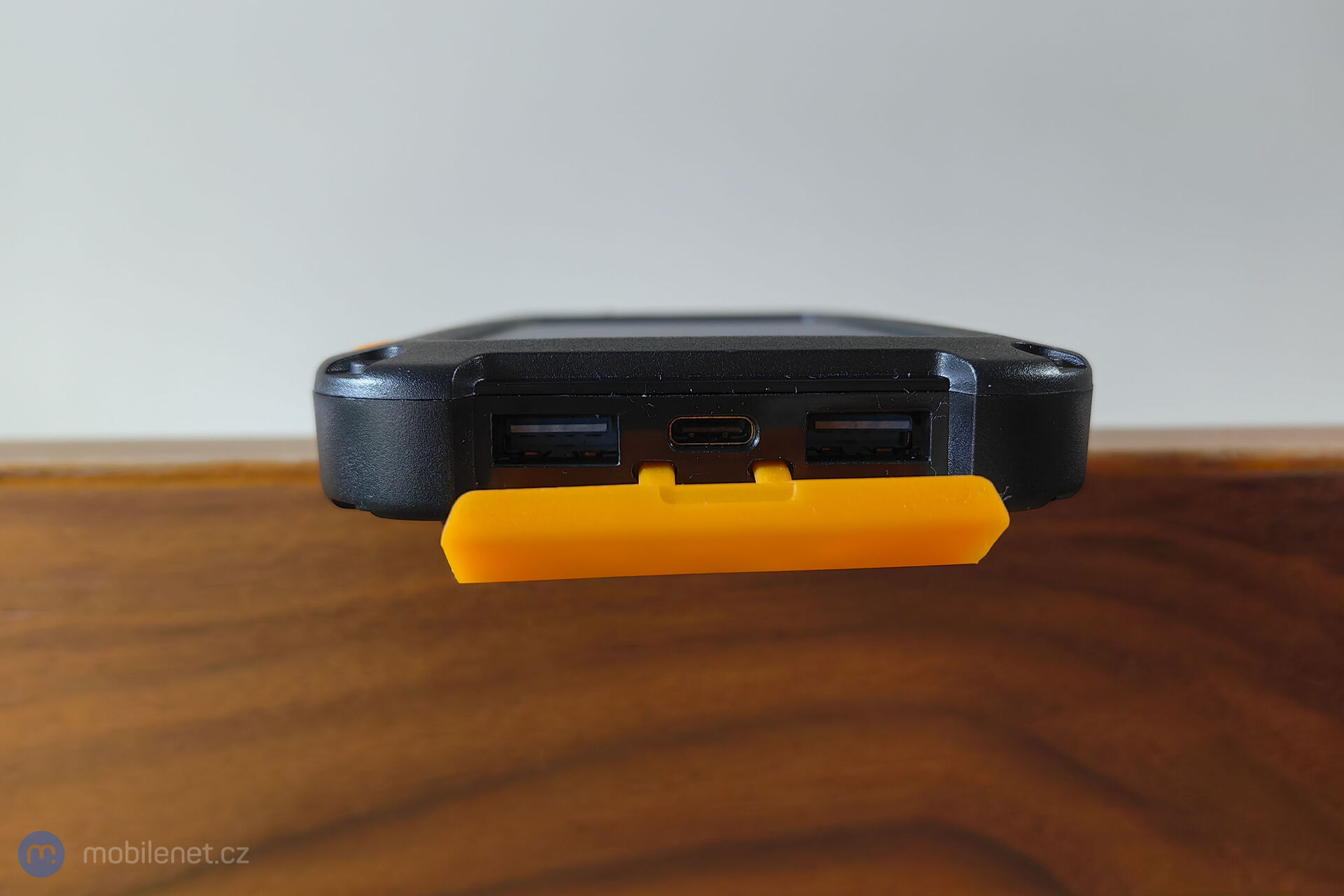 Xtorm Xtreme Solar Powerbank 10 000 mAh