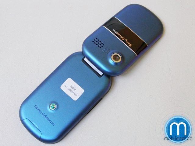 Živě: fotografie a videa nových Sony Ericssonů