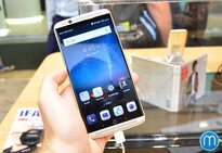 ZTE Axon 7