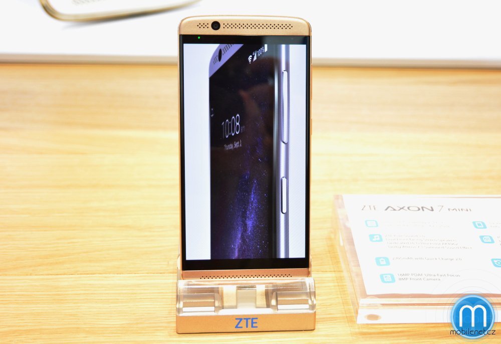ZTE Axon 7 mini