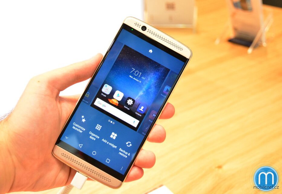 ZTE Axon 7 mini
