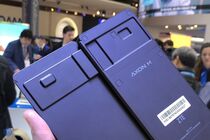ZTE Axon M