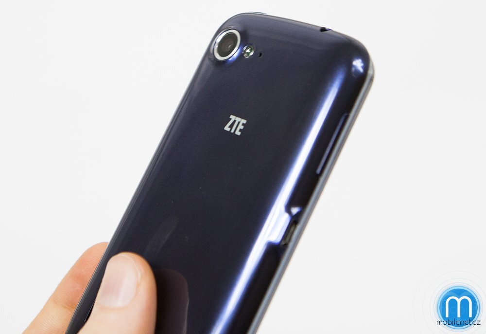 ZTE Blade V
