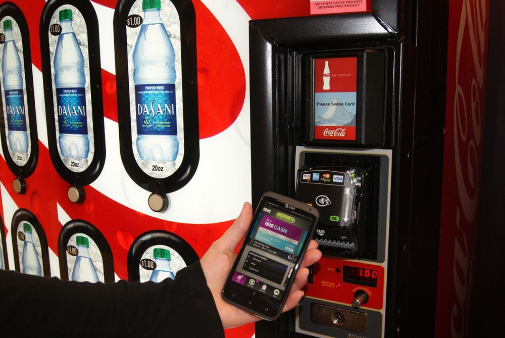 Automat Coca-Cola s NFC