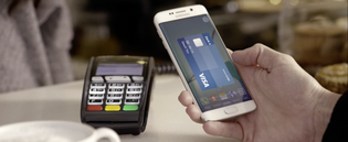 Samsung hlásí návrat do pravěku a chce bojovat s Apple Pay