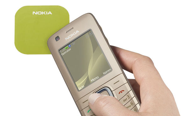Nokia 6216 classic & tag