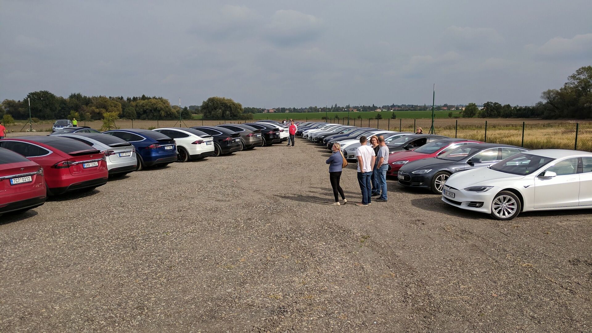 24net Tesla sraz 2017