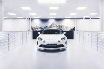 Alpine A110 E-ternity