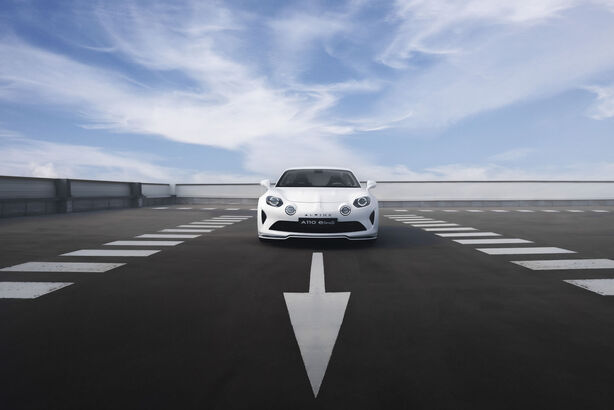 Alpine A110 E-ternity
