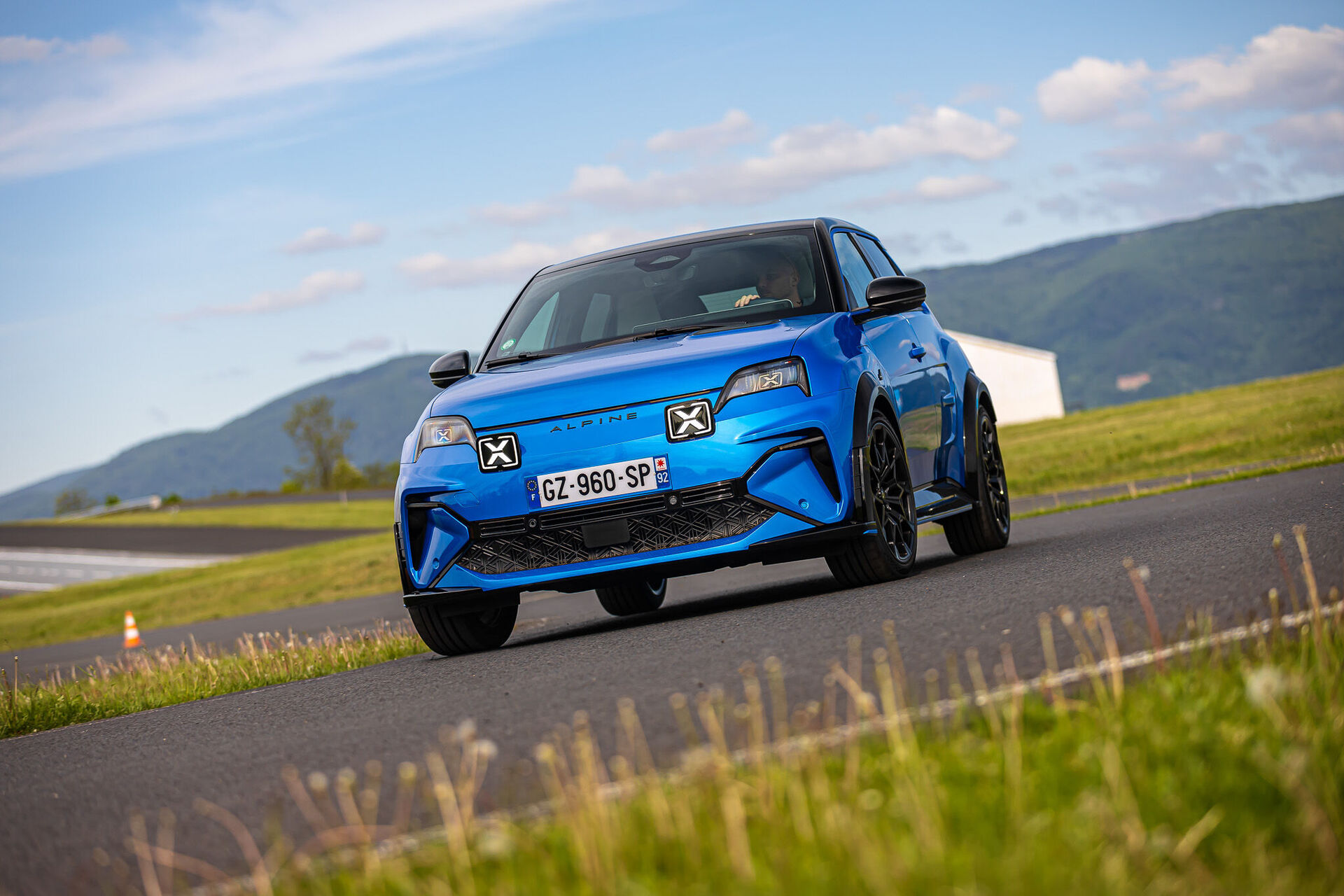 Alpine A290
