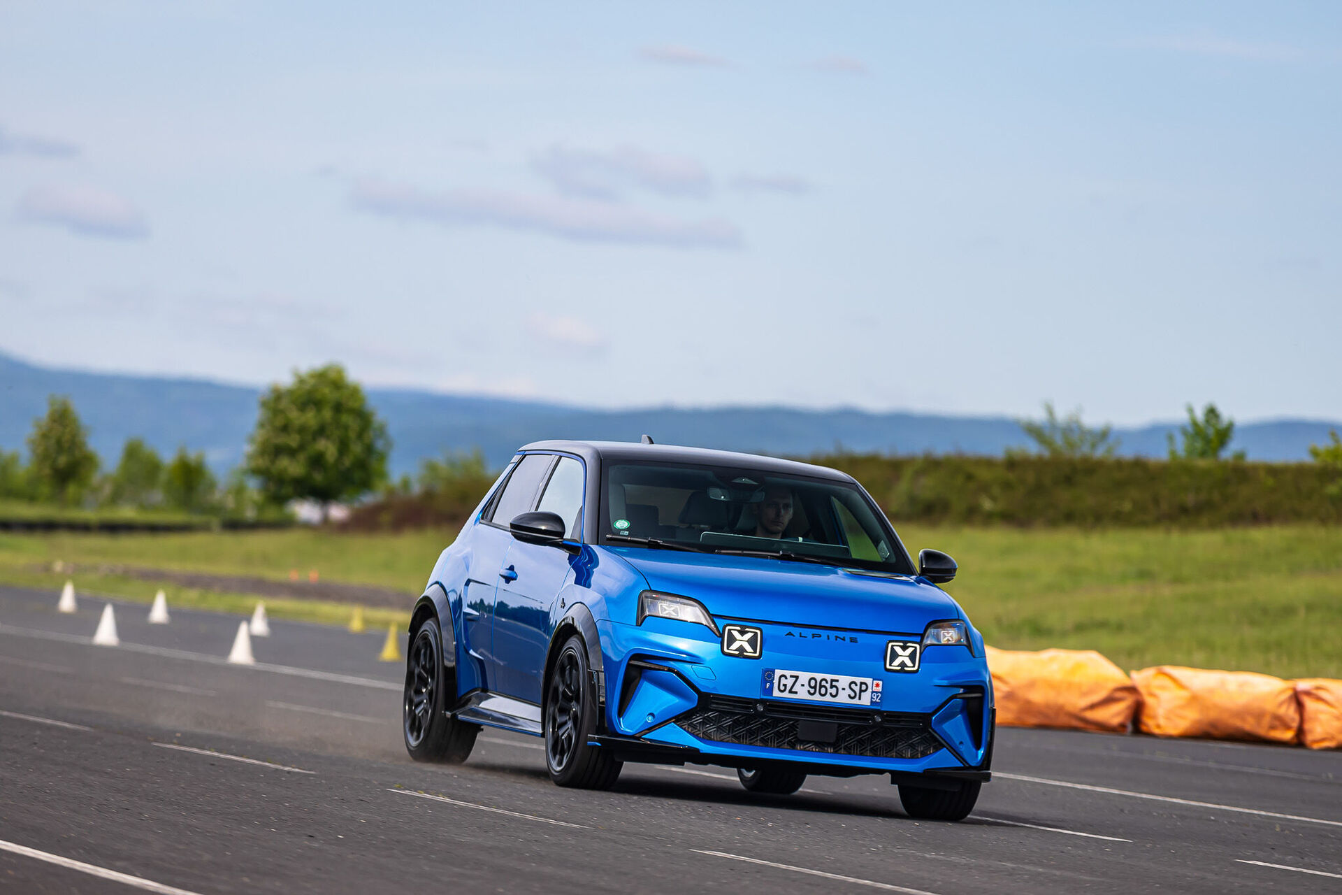 Alpine A290