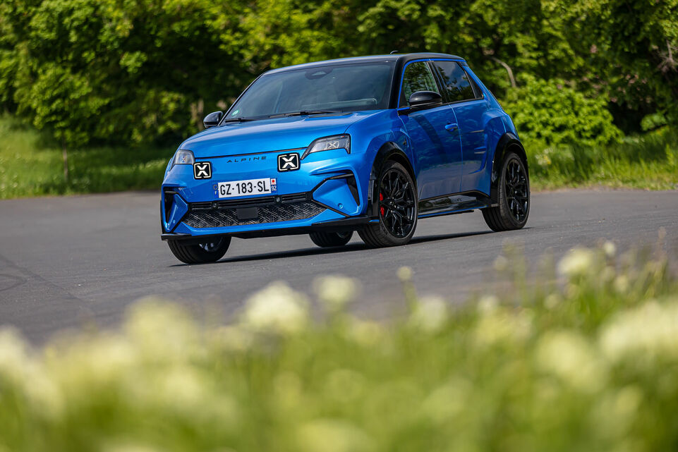 Alpine A290