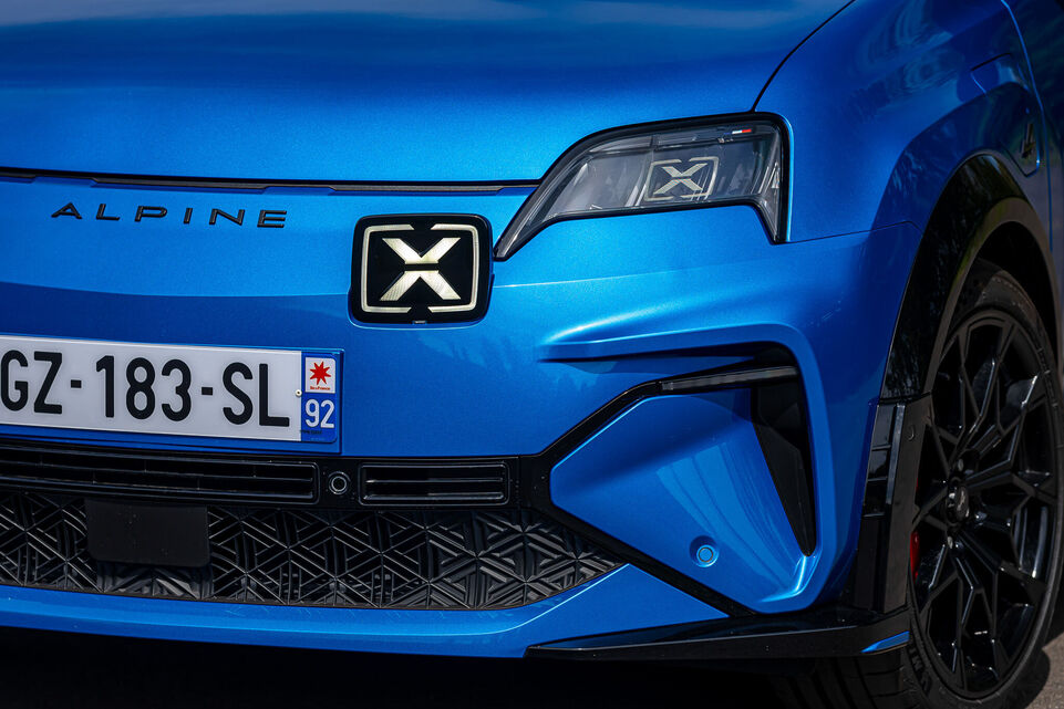 Alpine A290