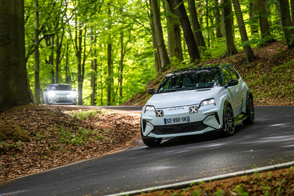 Alpine A290