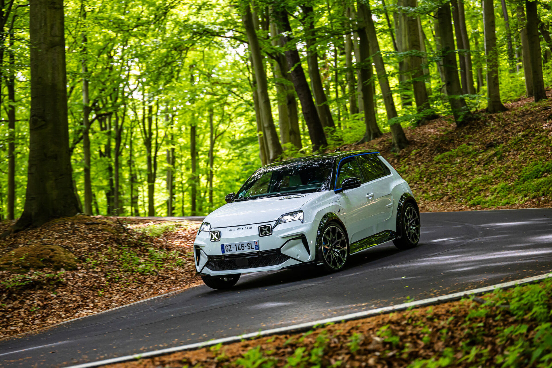 Alpine A290