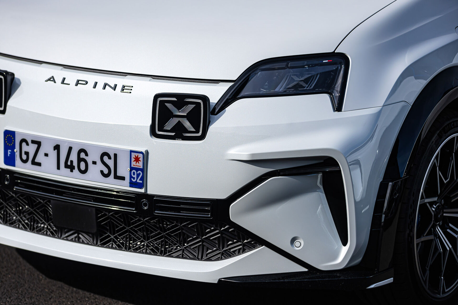 Alpine A290
