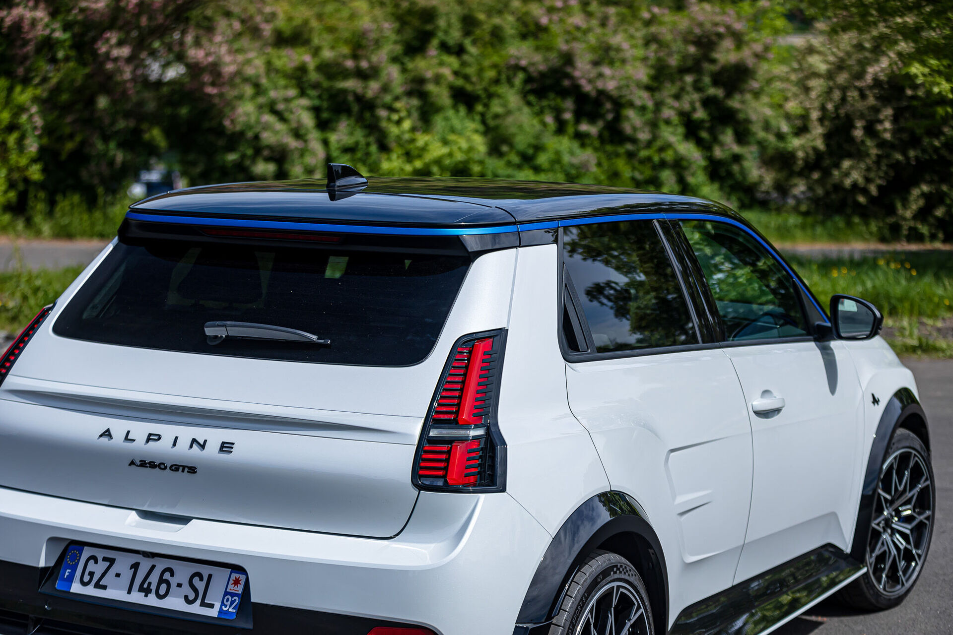 Alpine A290