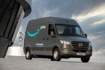 Amazon od Mercedesu objednal 1 800 elektrických dodávek