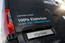 Amazon od Mercedesu objednal 1 800 elektrických dodávek