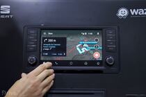 Aplikace Waze ve voze SEAT