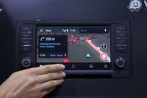 Aplikace Waze ve voze SEAT