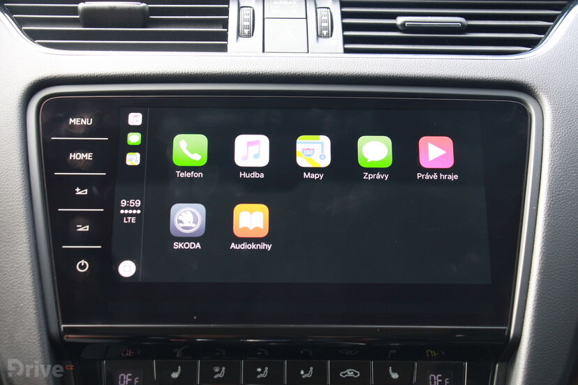 Apple CarPlay