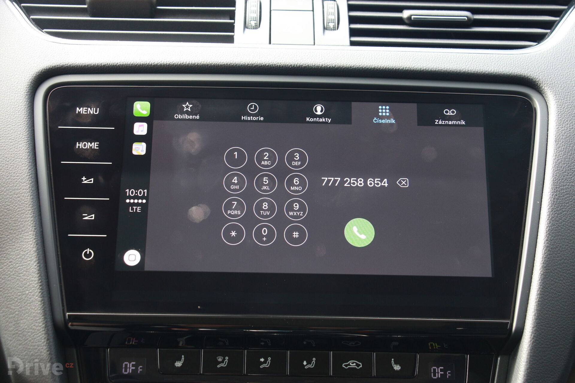 Apple CarPlay