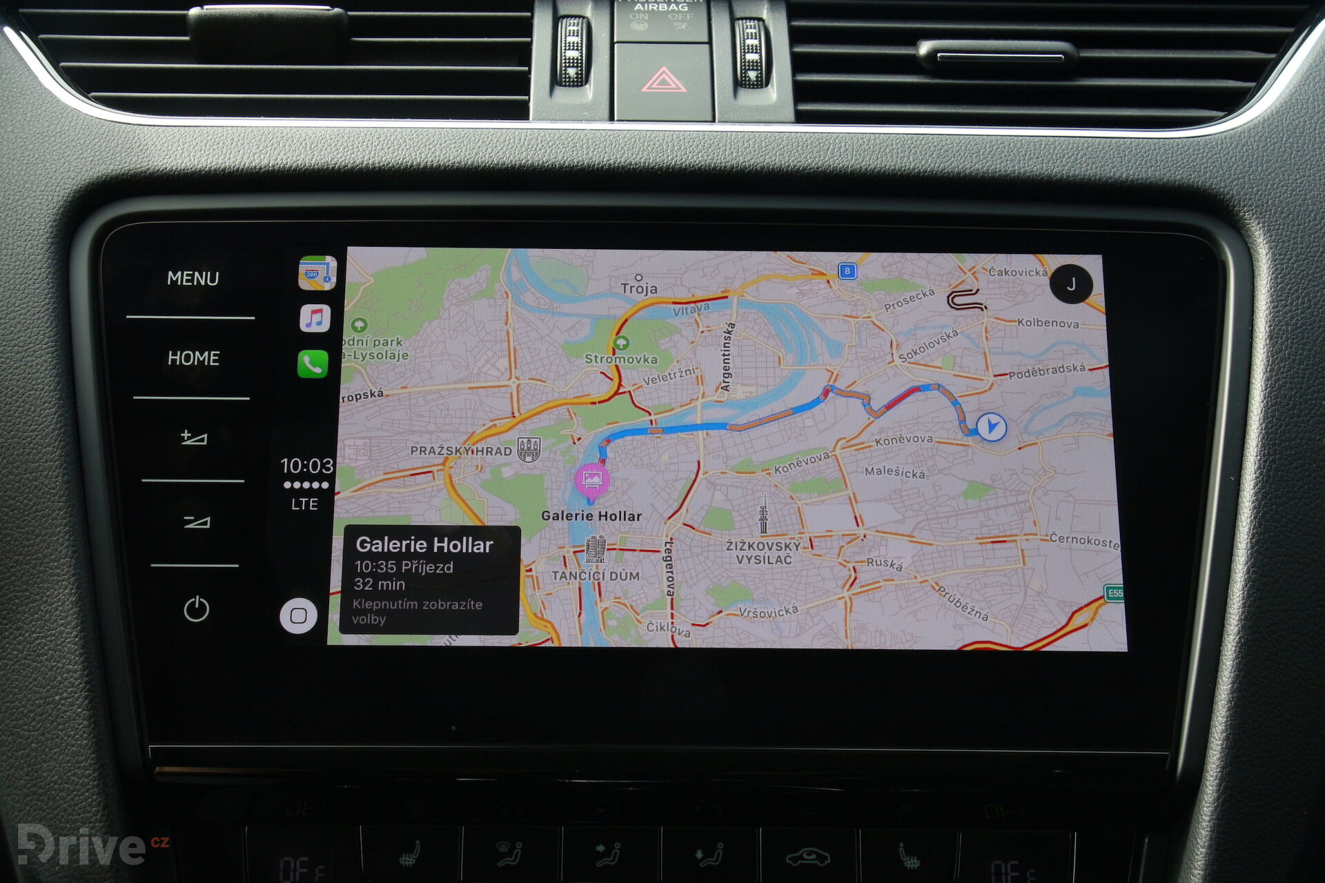 Apple CarPlay