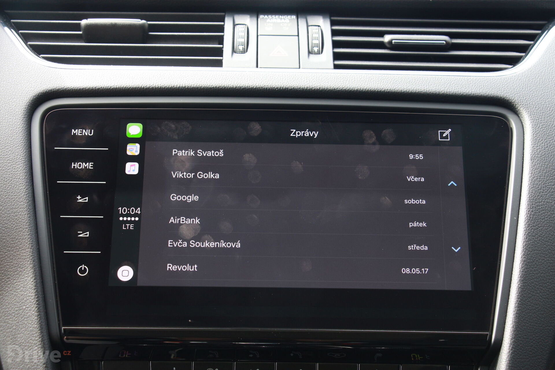 Apple CarPlay