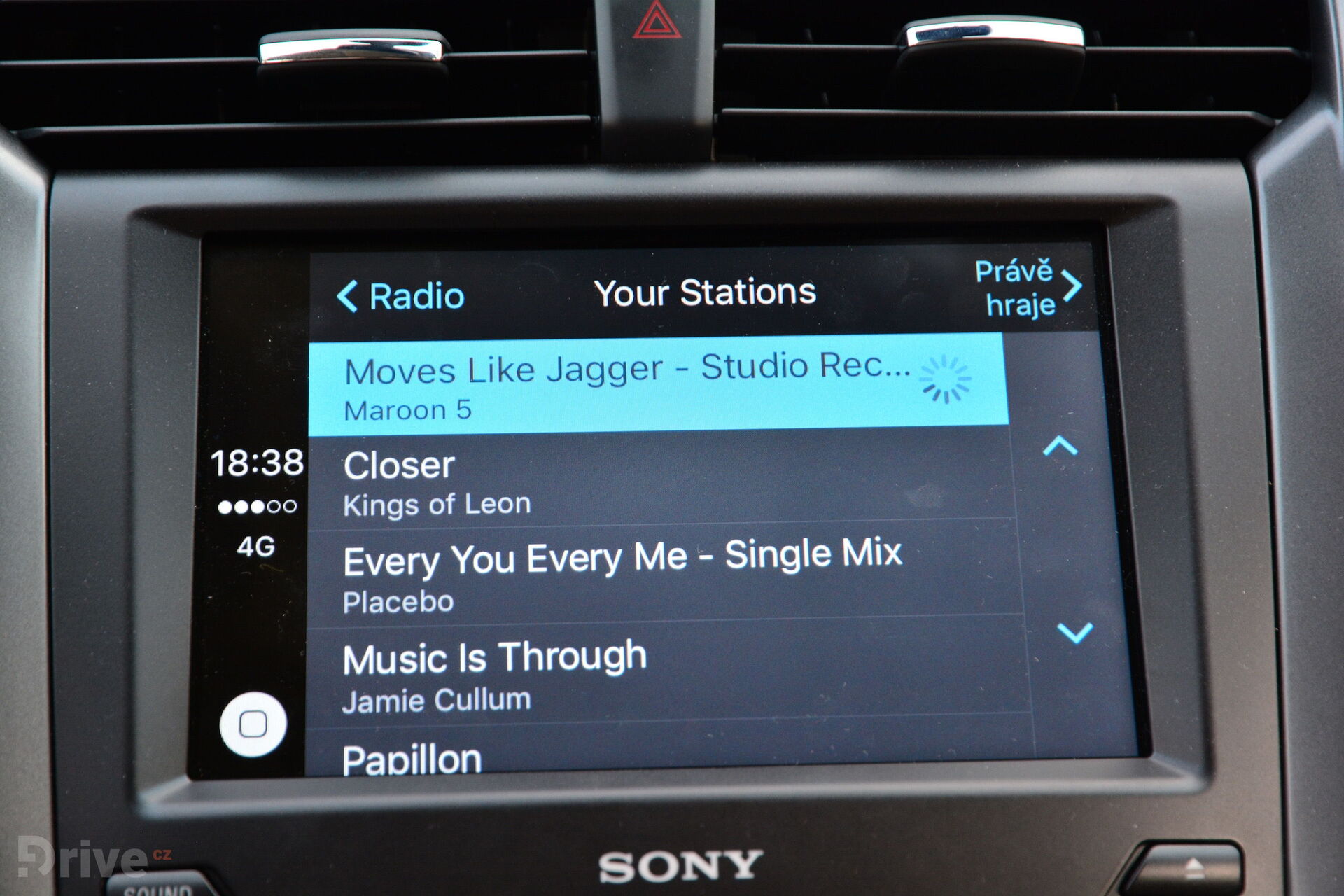 Apple CarPlay ve Fordu Mondeo