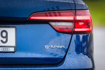 Audi A4 g-tron (2015)