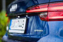 Audi A4 g-tron (2015)