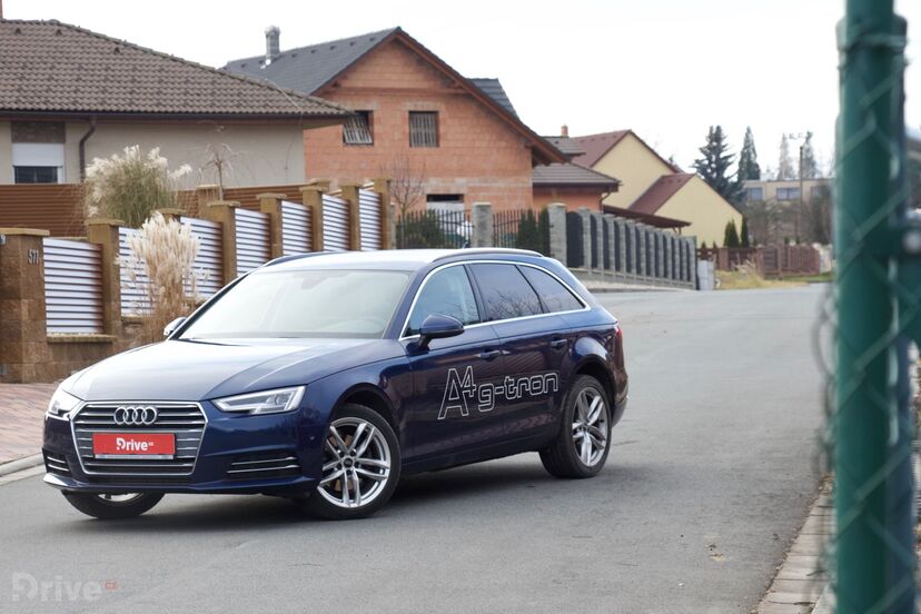 Audi A4 g-tron (2015)