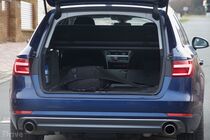 Audi A4 g-tron (2015)