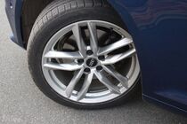 Audi A4 g-tron (2015)