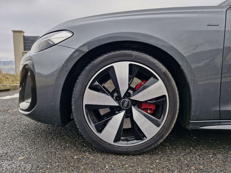 Audi A5 e-hybrid S-line