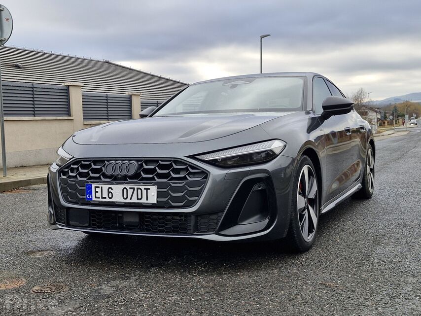 Audi A5 e-hybrid S-line