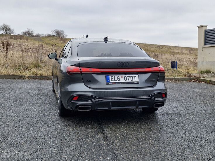 Audi A5 e-hybrid S-line