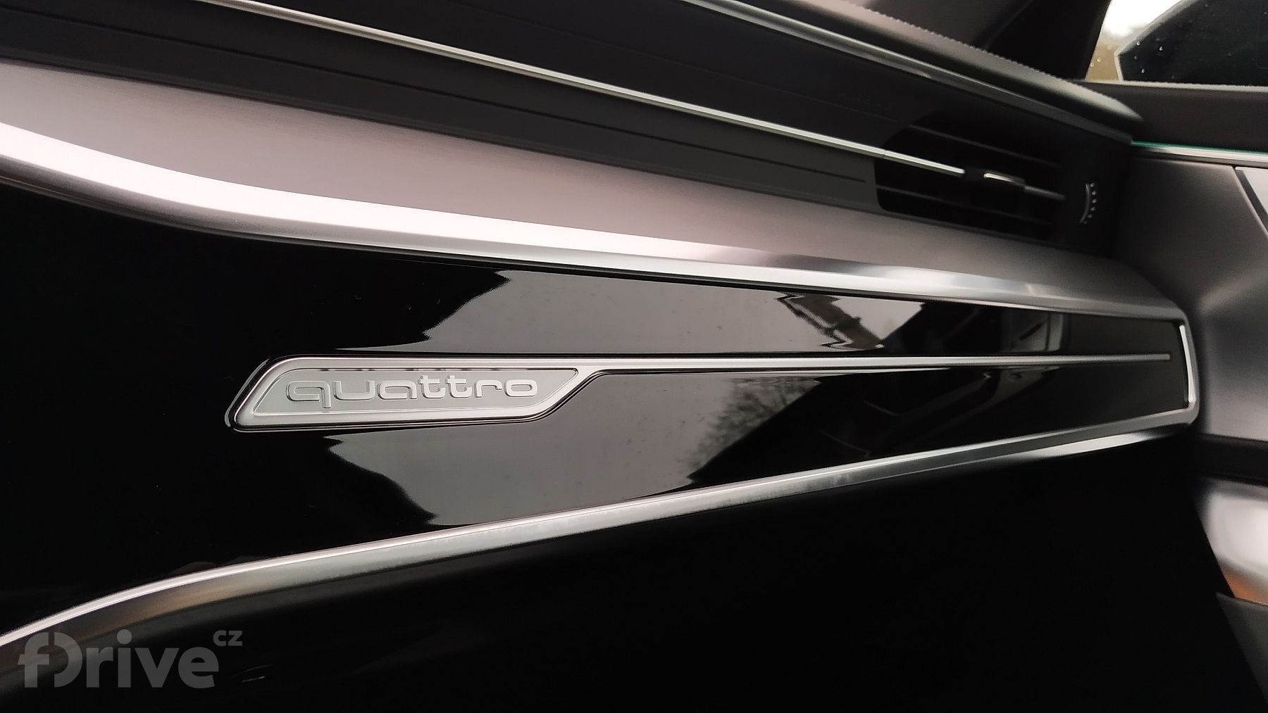 Audi A6 Avant 55 TFSI e