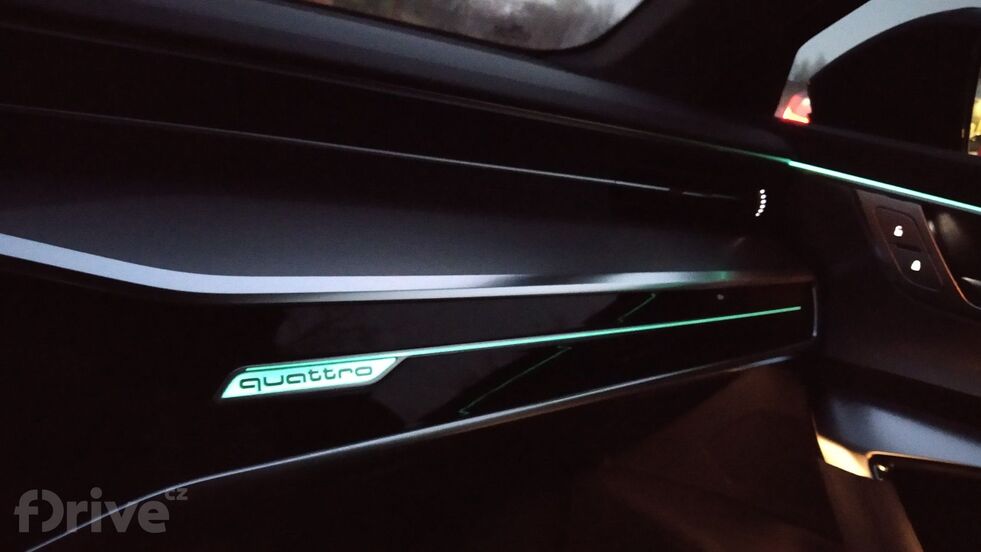 Audi A6 Avant 55 TFSI e