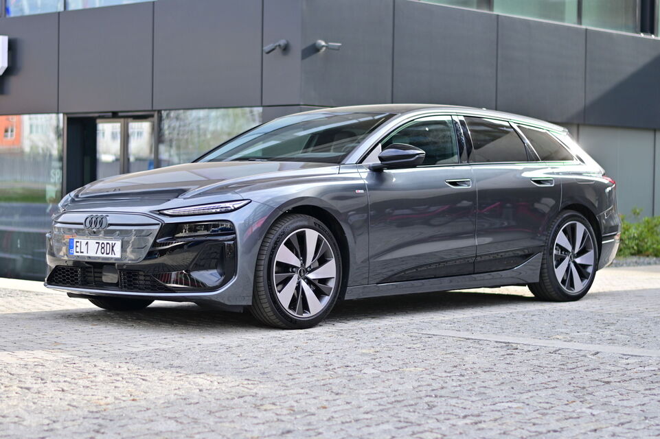 Audi A6 Avant e-tron